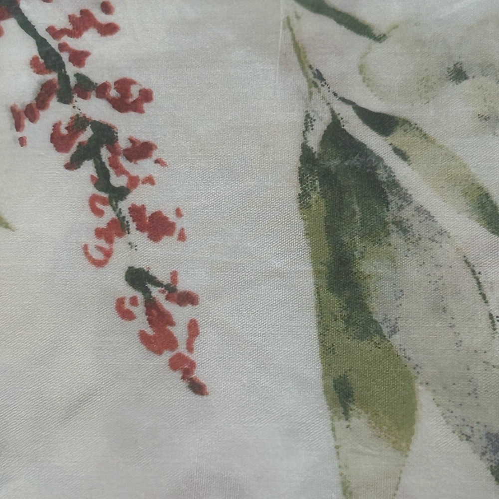 Cabbages & Roses King Size 3 pc. Duvet Set. Christmas Foliage- Fir Ruby. NWT - Picture 3 of 9